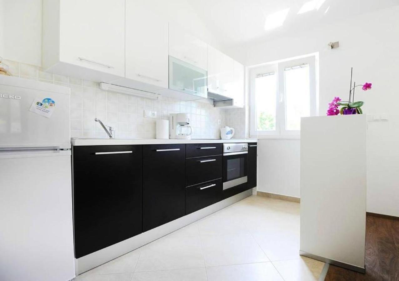 Apartments Skocic Vodice Zewnętrze zdjęcie
